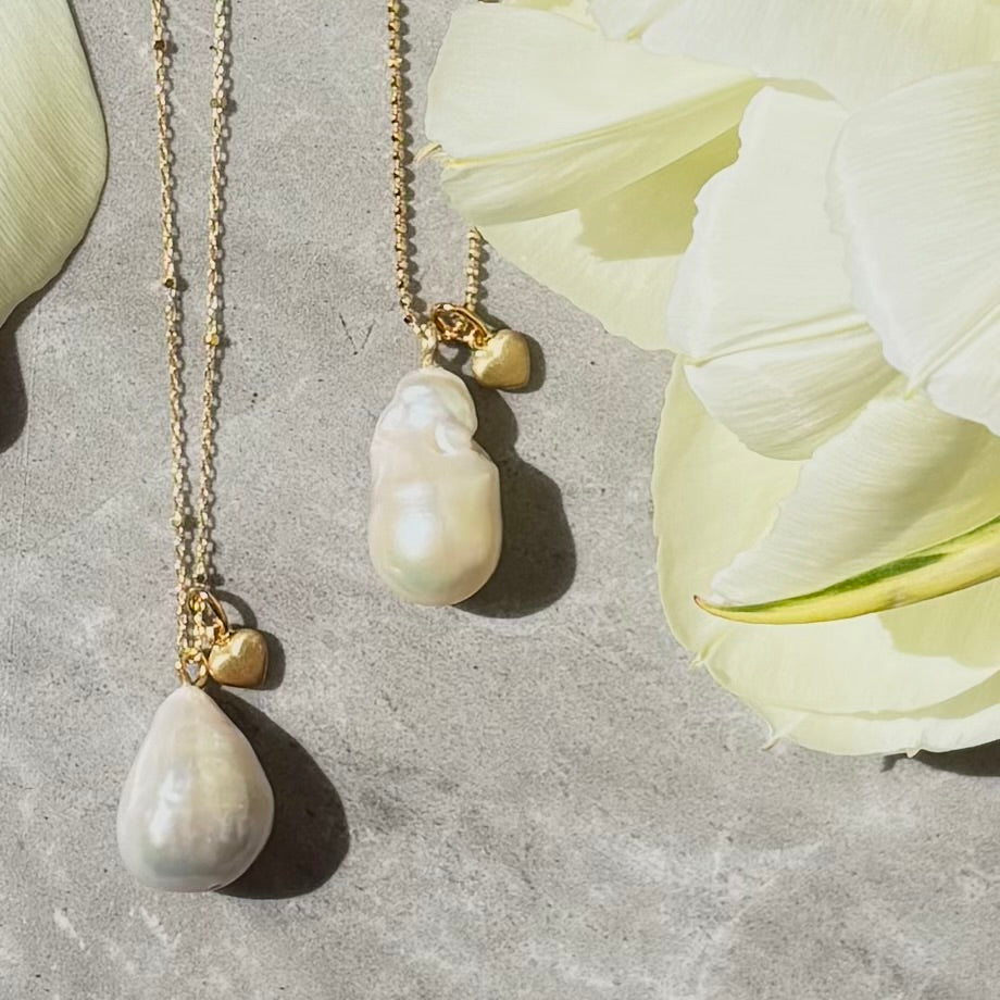 Love Pearl by Julie Wettergren