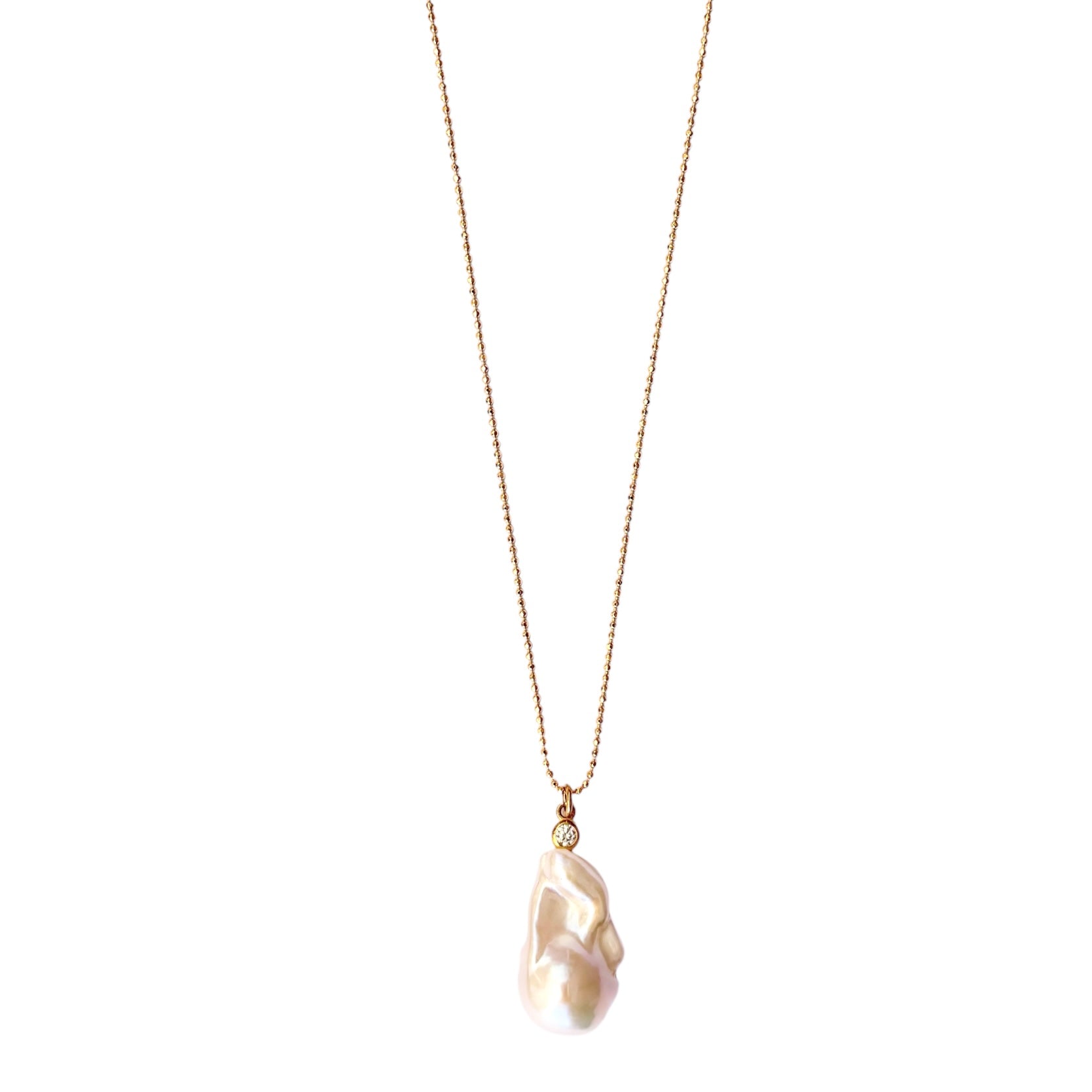 Love Pearl Light by Julie Wettergren
