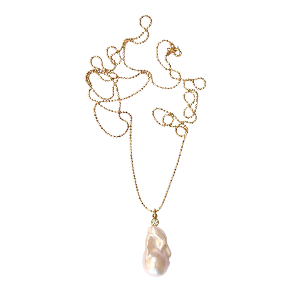Love Pearl Light by Julie Wettergren